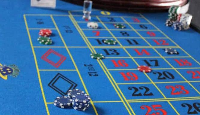 Xem lai bong da dem qua và những khoảnh khắc ấn tượng của bóng đá tối qua